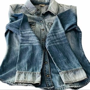 Denim Guess Button Down Shirt M that fits more like XS